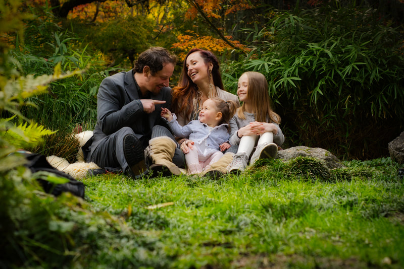 Family Portrait photography in Lithia park Ashland Oregon.
Photography by Immortalized Image